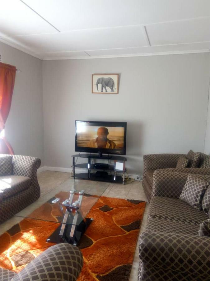 Sheilas Home Away From Home Lusaka Exteriér fotografie