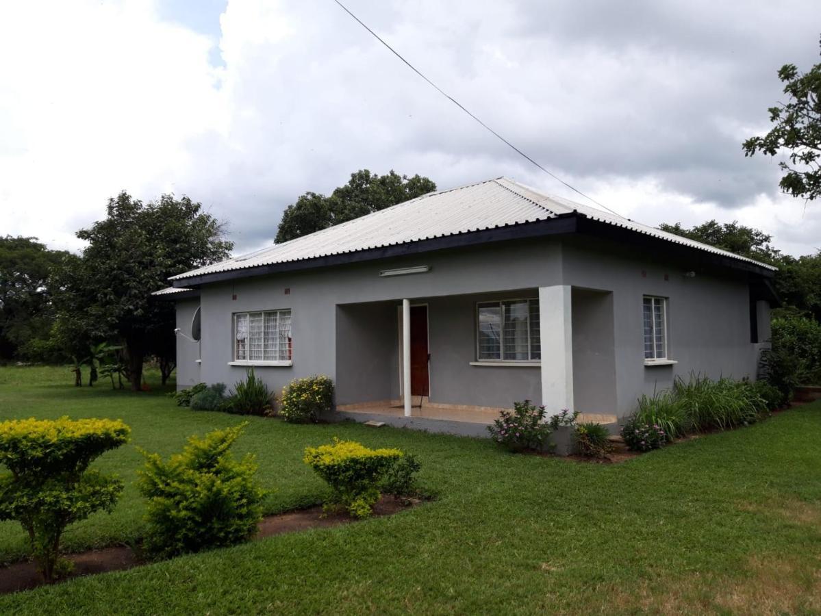 Sheilas Home Away From Home Lusaka Exteriér fotografie